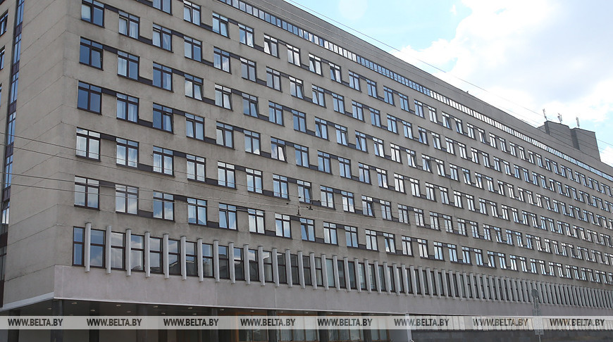 Минздрав рассказал, зачем палатки у Минской инфекционной больницы Минздрав рассказал, зачем палатки у Минской инфекционной больницы