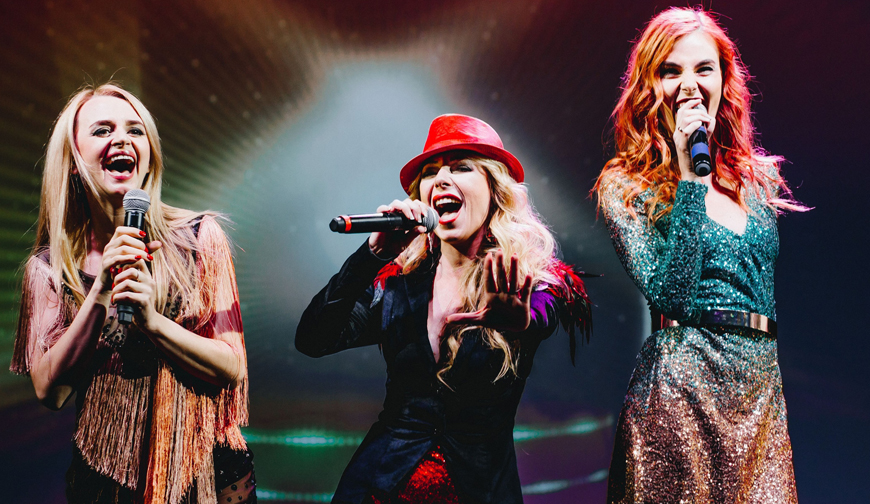 Театр эстрады представит осенью новое шоу "Mama mia"