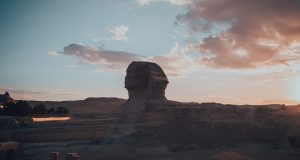 Археологи обнаружили в Египте статую улыбающегося сфинкса с лицом римского императора 2f15d9b37ab7d7b03f948a87c8111c0e - Информационно-аналитическое издание города Могилев